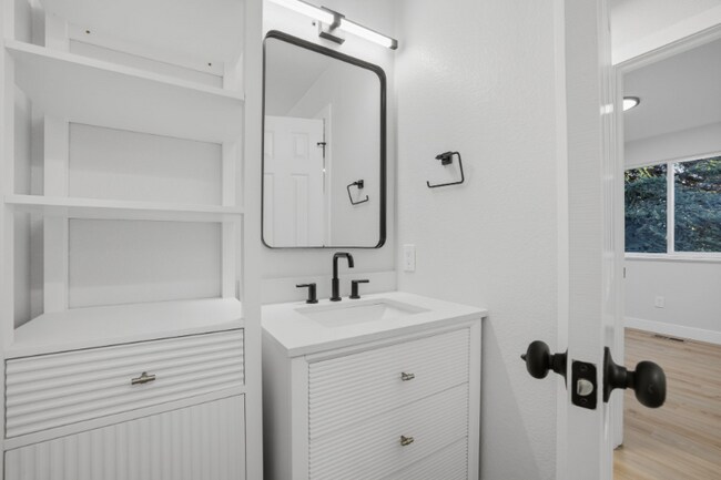 Foto del edificio - 5531 W Louisiana Ave