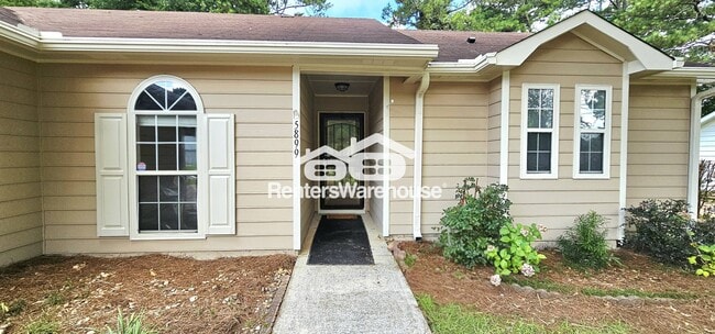 Building Photo - 5899 Meadow Ln