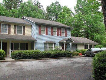 Primary Photo - Dogwood Lane Apartment Homes