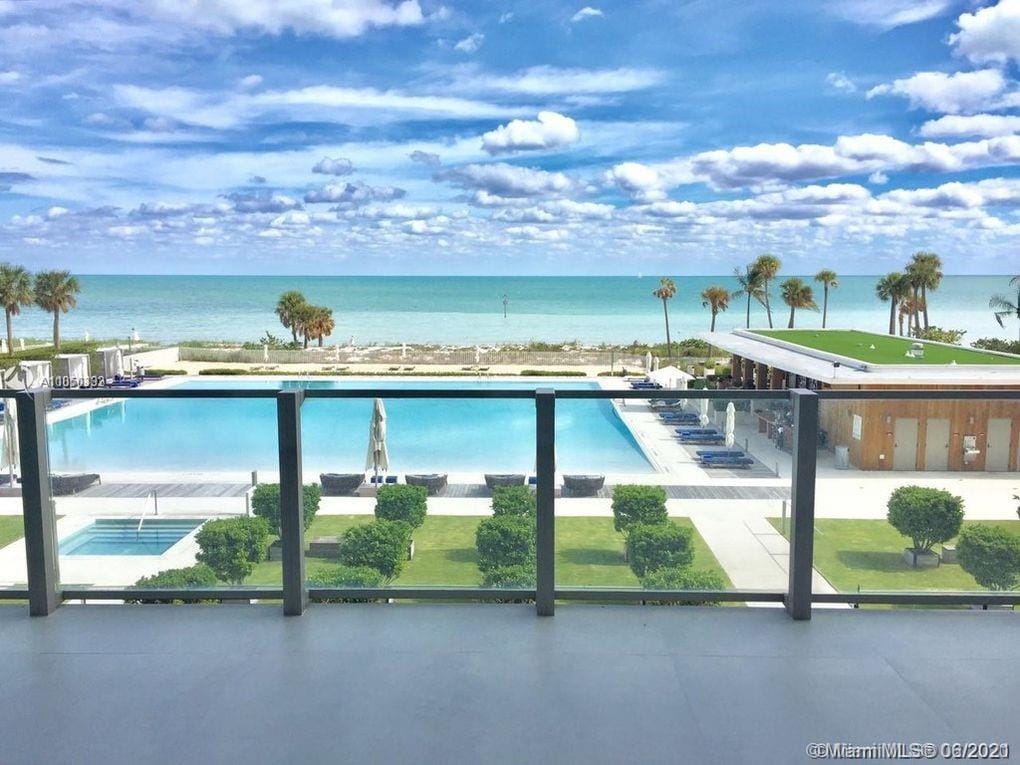Building Photo - 360 Ocean Dr