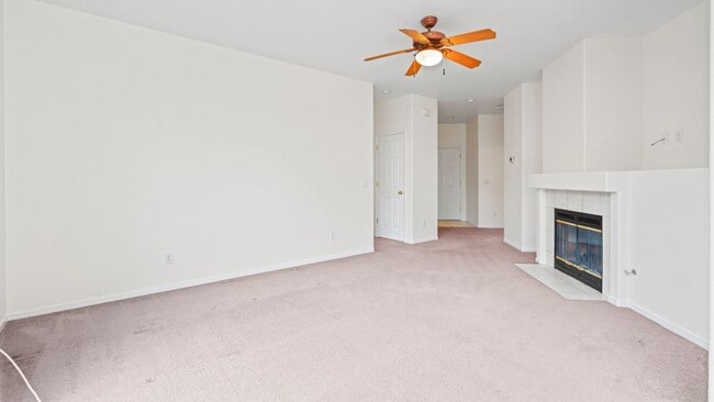 Foto del edificio - Charming 3-Bedroom 2bathroom in Santa Rosa!