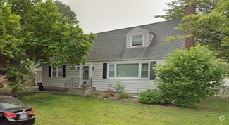 Building Photo - 77 Renchy St