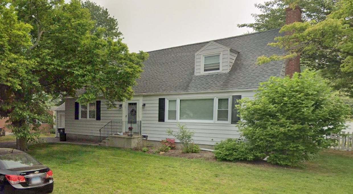 Photo - 77 Renchy St