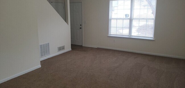 Foto del edificio - 4508-4510 Nick Ct