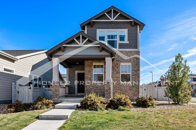 Foto del edificio - Spacious Home with Fenced Yard and Washer/Dryer