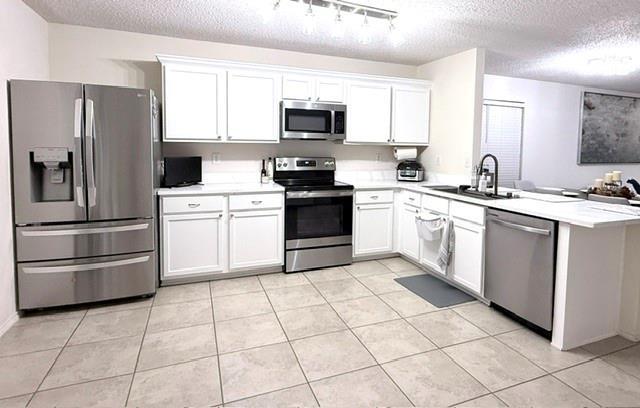 Building Photo - 1027 Mazourka Dr