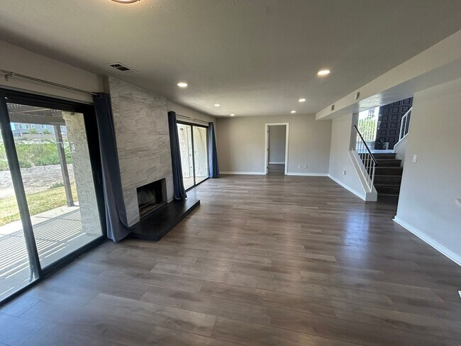 Building Photo - Rare Upgraded 3 Bedroom Home in Bonsall
