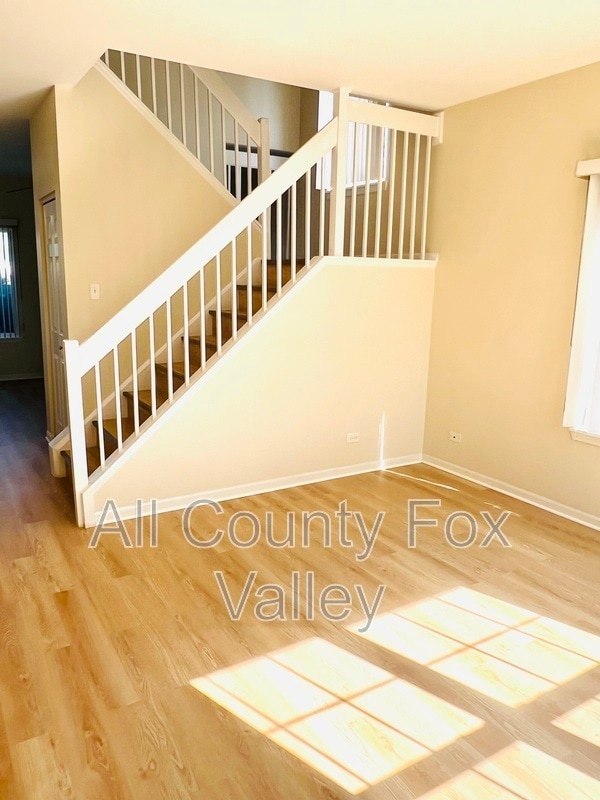 Building Photo - 2842 Cedar Glade Dr