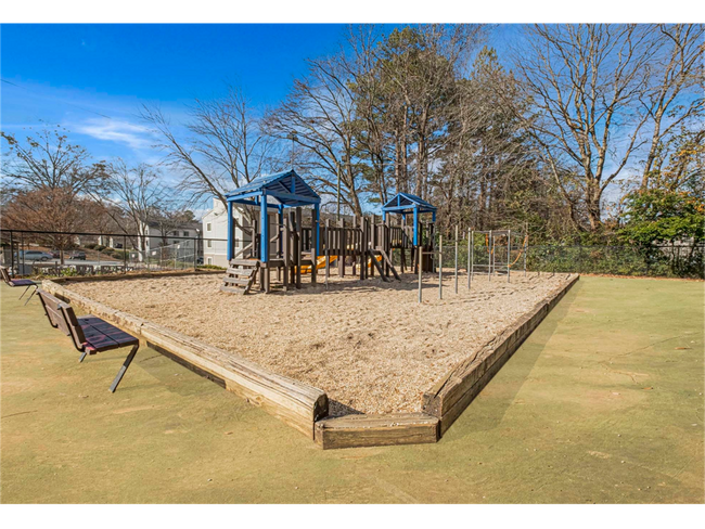 Building Photo - Springdale Glen