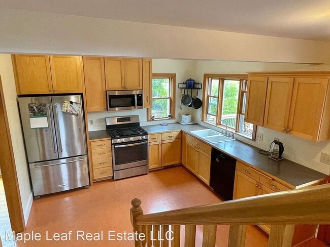 Building Photo - 3 br, 2 bath House - 839 NE 92nd St