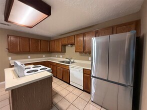 Building Photo - 13218 Avonshire Dr