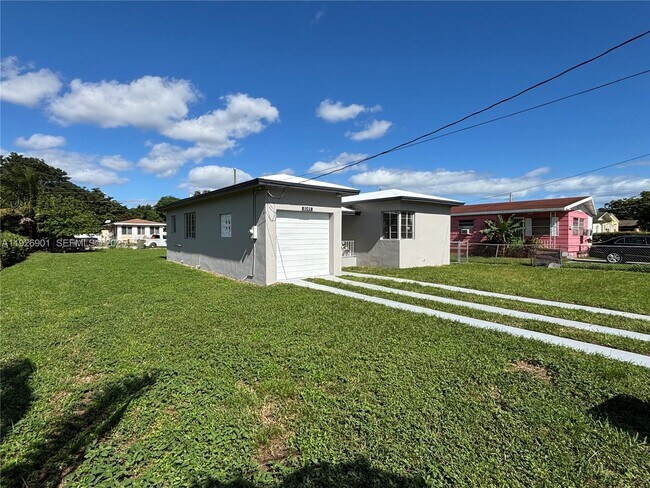 Foto del edificio - 2145 NW 64th St