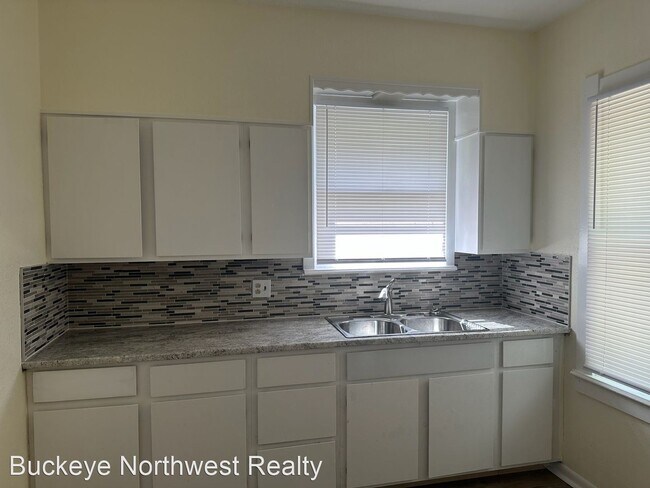 Foto del edificio - 2 br, 2 bath House - 1820 Brussels St