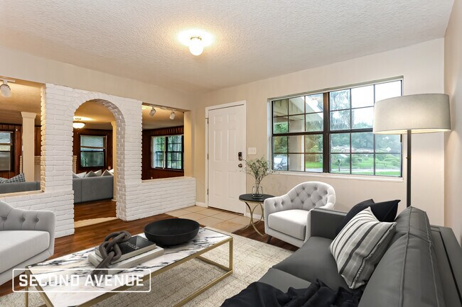 Building Photo - 8891 Yeoman Dr