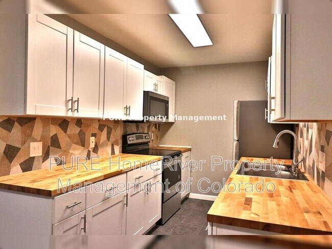 Foto del edificio - 16359 W 10th Ave