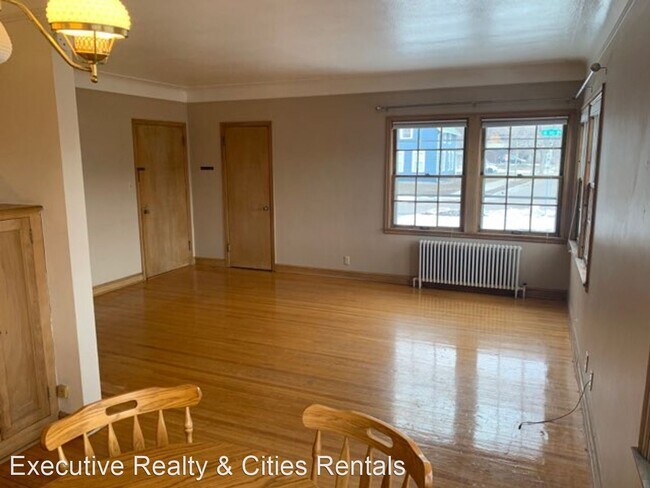 Building Photo - 1 br, 1 bath House - 814 5th Street SE Apt 1