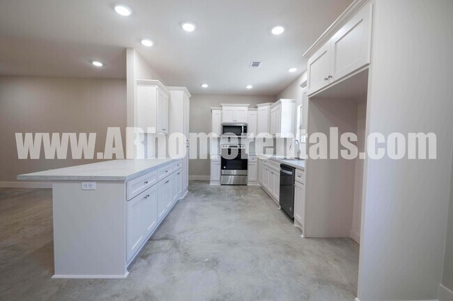 Building Photo - 29 John Ross Dr