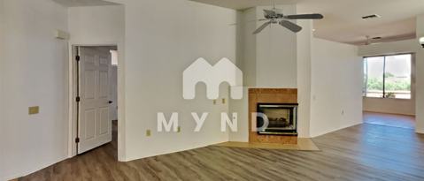 Building Photo - 1606 W Calle Del Ducado