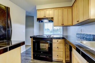 Building Photo - 10305 SW Wilsonville Rd