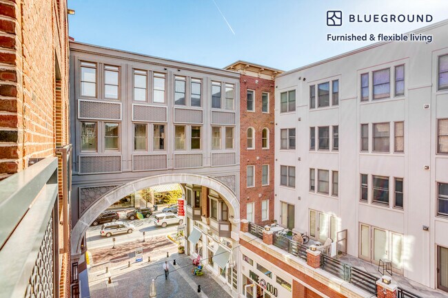 Foto del edificio - 7131 Arlington Rd