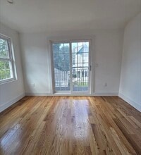 Building Photo - 119 Rochelle St