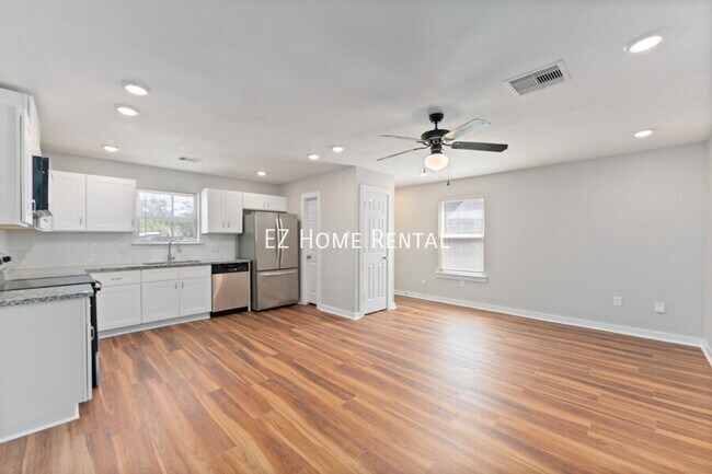 Foto del edificio - 8617 Clarington St