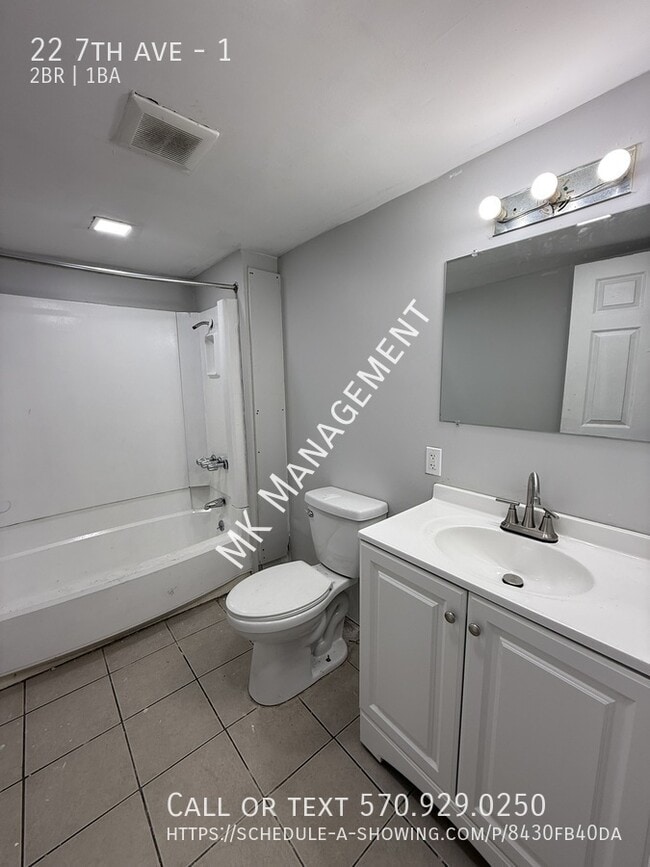 Building Photo - 22 7th Ave