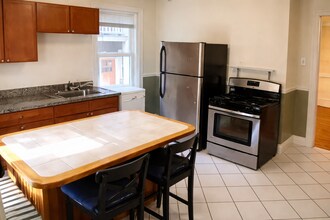 Building Photo - 3 Oakview Terrace