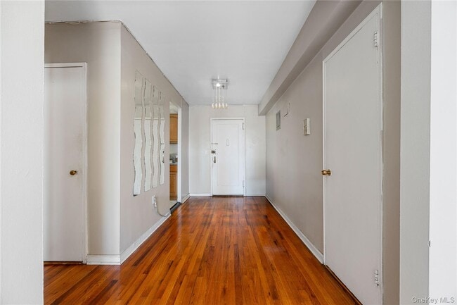 Foto del edificio - 255 Bronx River Rd