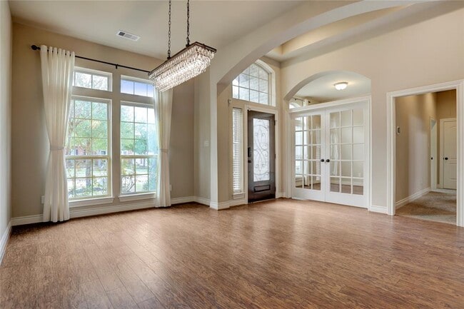 Building Photo - 28310 Lauren Cove Ln