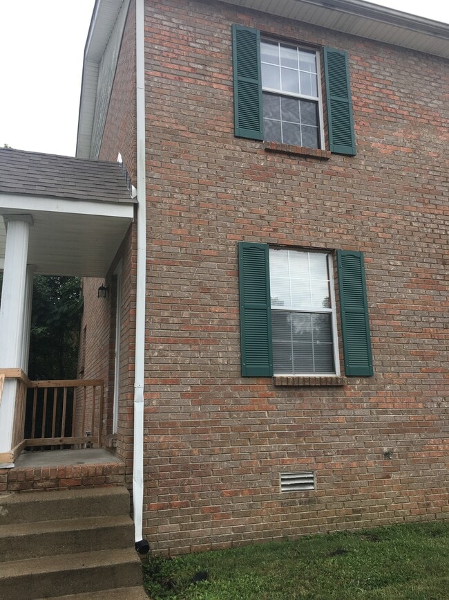 Building Photo - 1730 Baltimore Dr