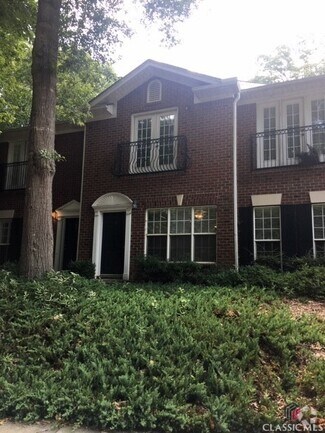 Building Photo - 110 Wood Lake Dr