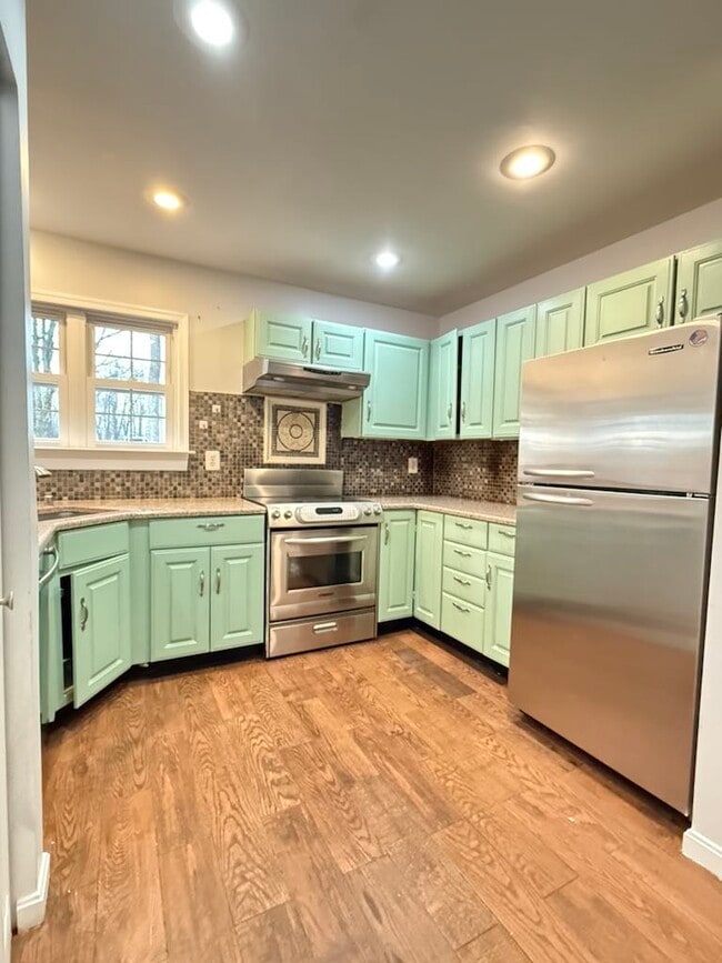 Building Photo - 10933 Adare Dr