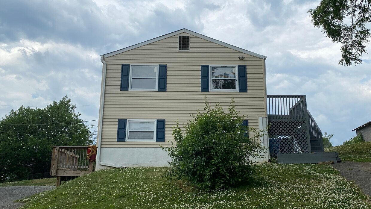 Primary Photo - 1311 Memphis St SE