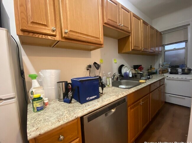 Foto del edificio - 327 Huntington Ave