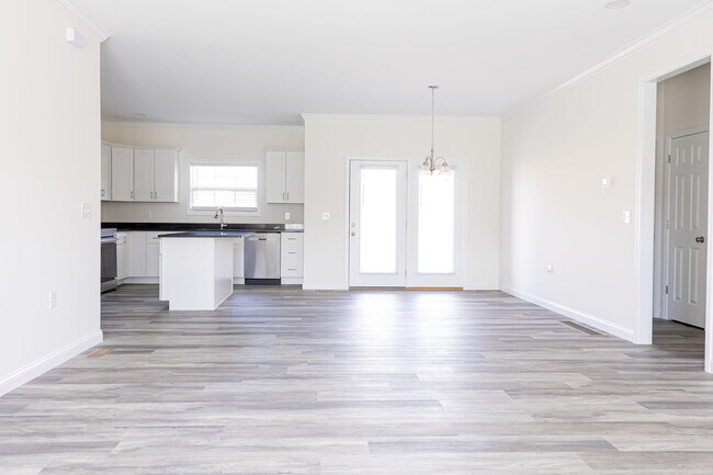 Foto del edificio - 3013 Silver Charm Ct