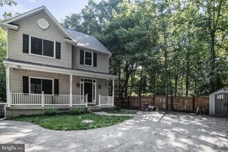 Building Photo - 3519 Oak Rd