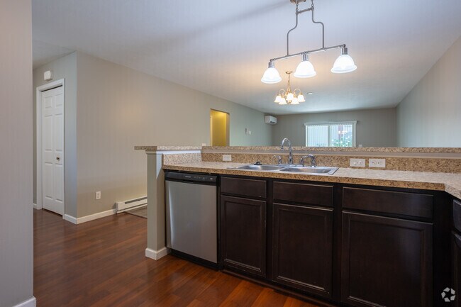 3 habitaciones, 2 baños - 1280 pies cuadrados - Cocina - Terrace Bluff Condominiums