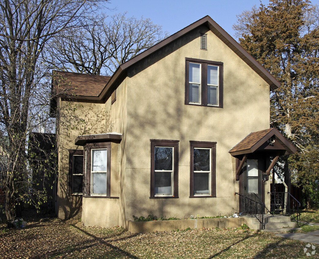 Primary Photo - 413 S 8th Ave