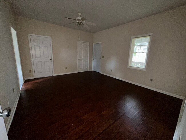 Foto del edificio - 108 Banks St