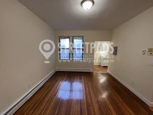 Foto del edificio - 64 Brighton Ave