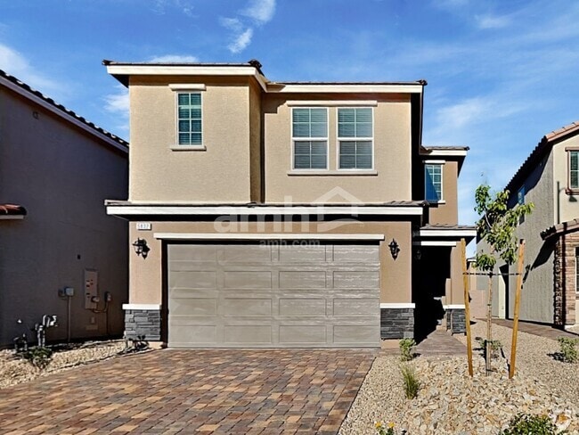 Building Photo - 5832 Vaes Dothrak St
