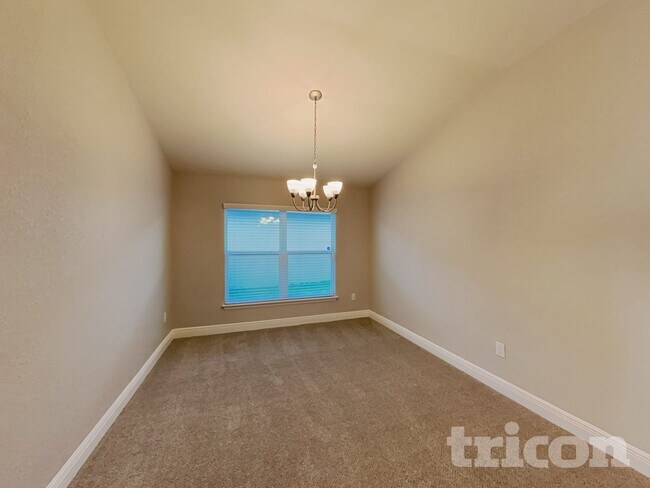 Foto del edificio - 14502 Dunrobin Dr