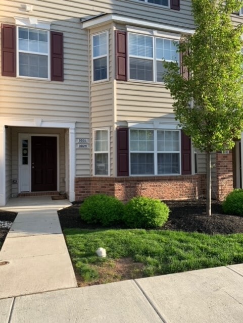 Building Photo - 3029 Davenport Way