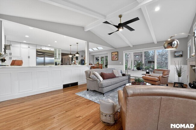 Foto del edificio - 8433 Sawtooth Ln