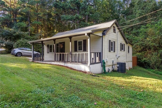 Building Photo - 562 Patillo Rd