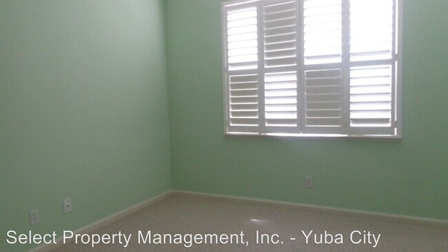 Building Photo - 4 br, 3 bath House - 521 Shanghai Bend Rd.