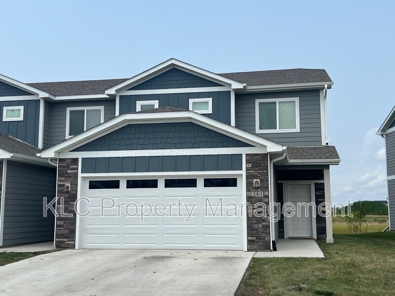 Foto principal - 241 NW Greenway Pl