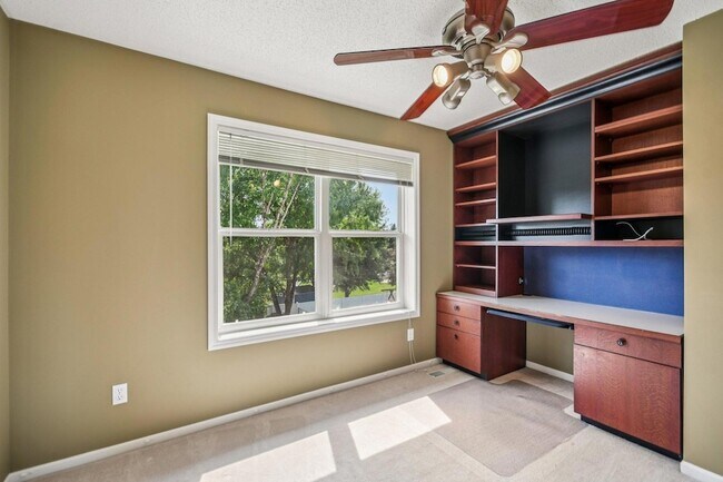 Foto del edificio - 18245 46th Ave N