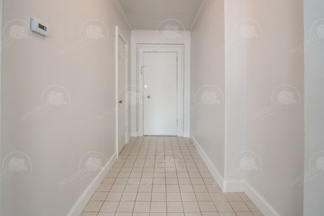 Foto del edificio - 229 Ward Pkwy